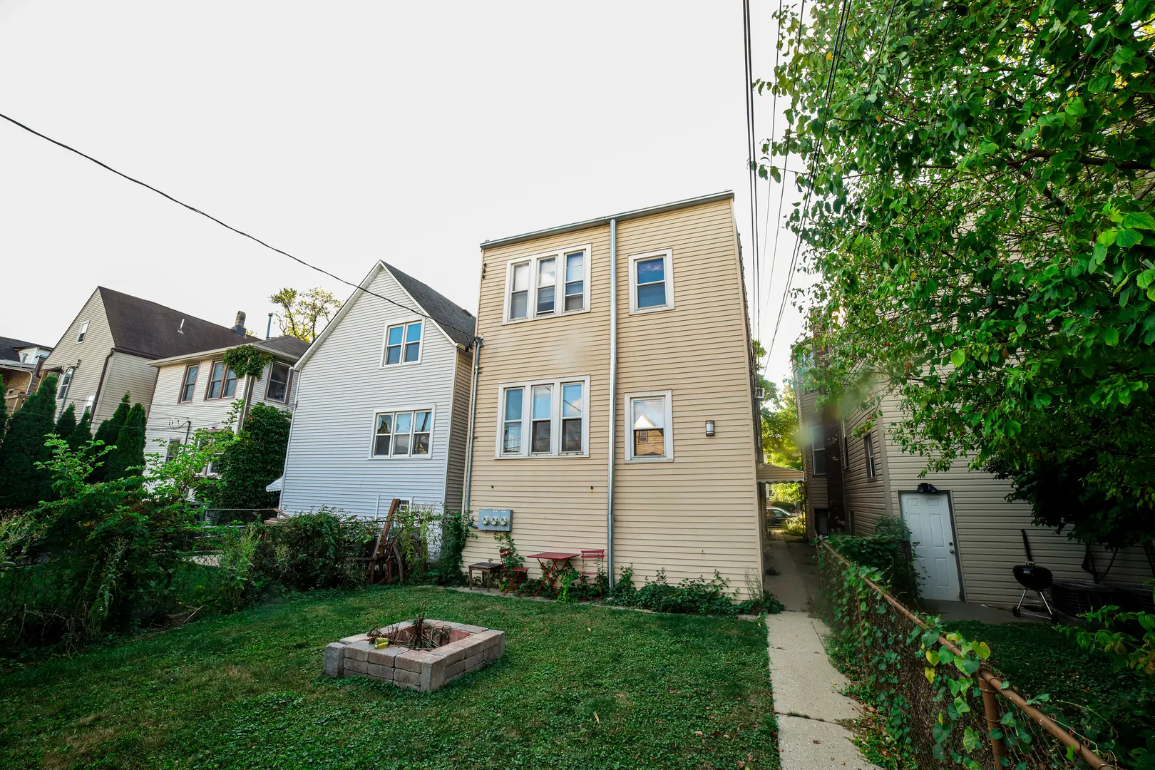 3733 N Christiana Avenue 1 IL