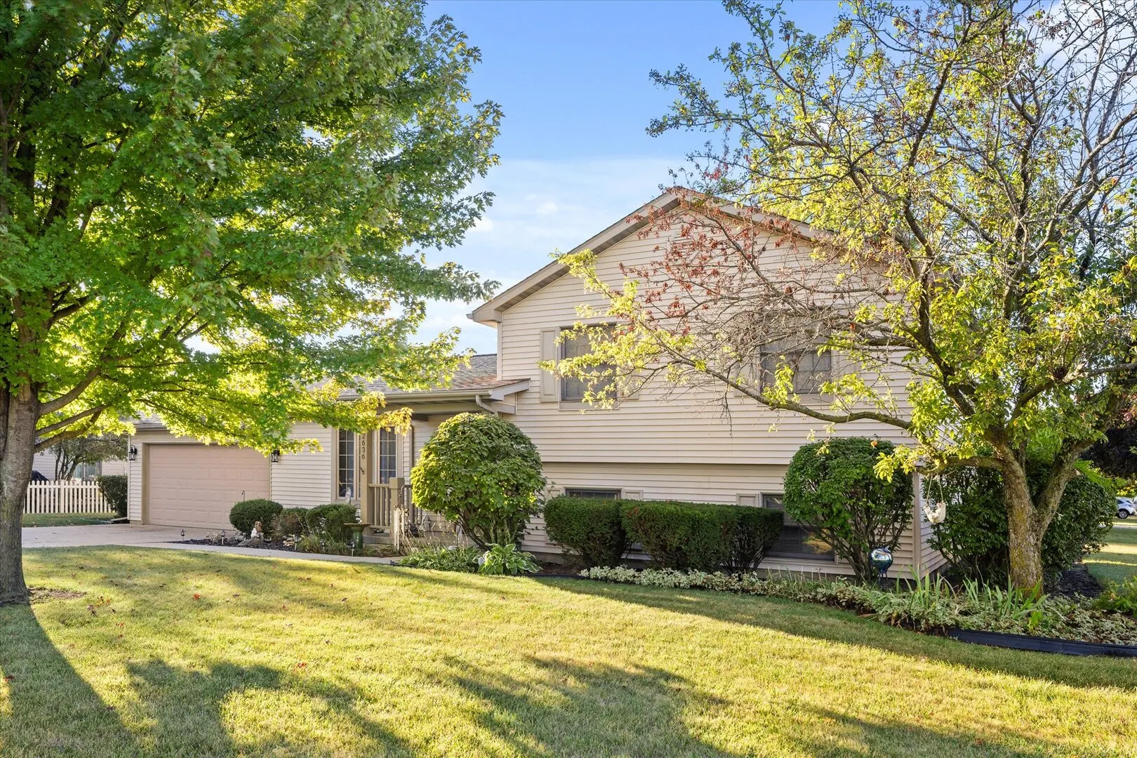 2636 Little Bluestem Road IL