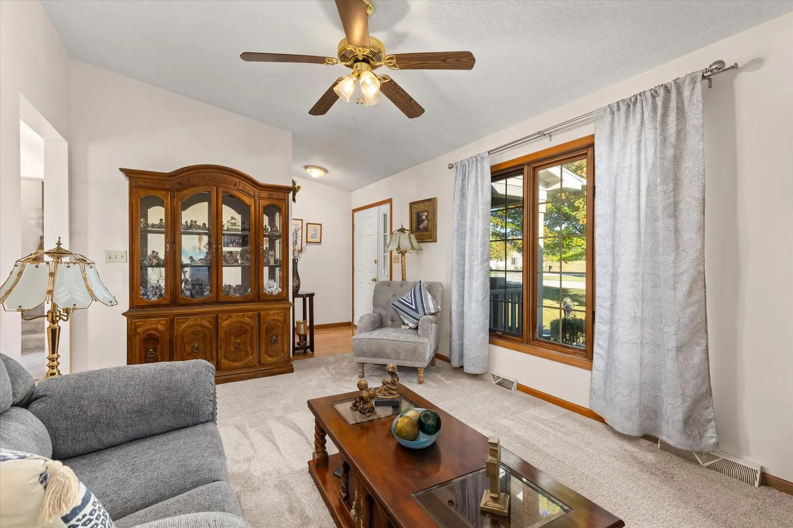 2636 Little Bluestem Road IL