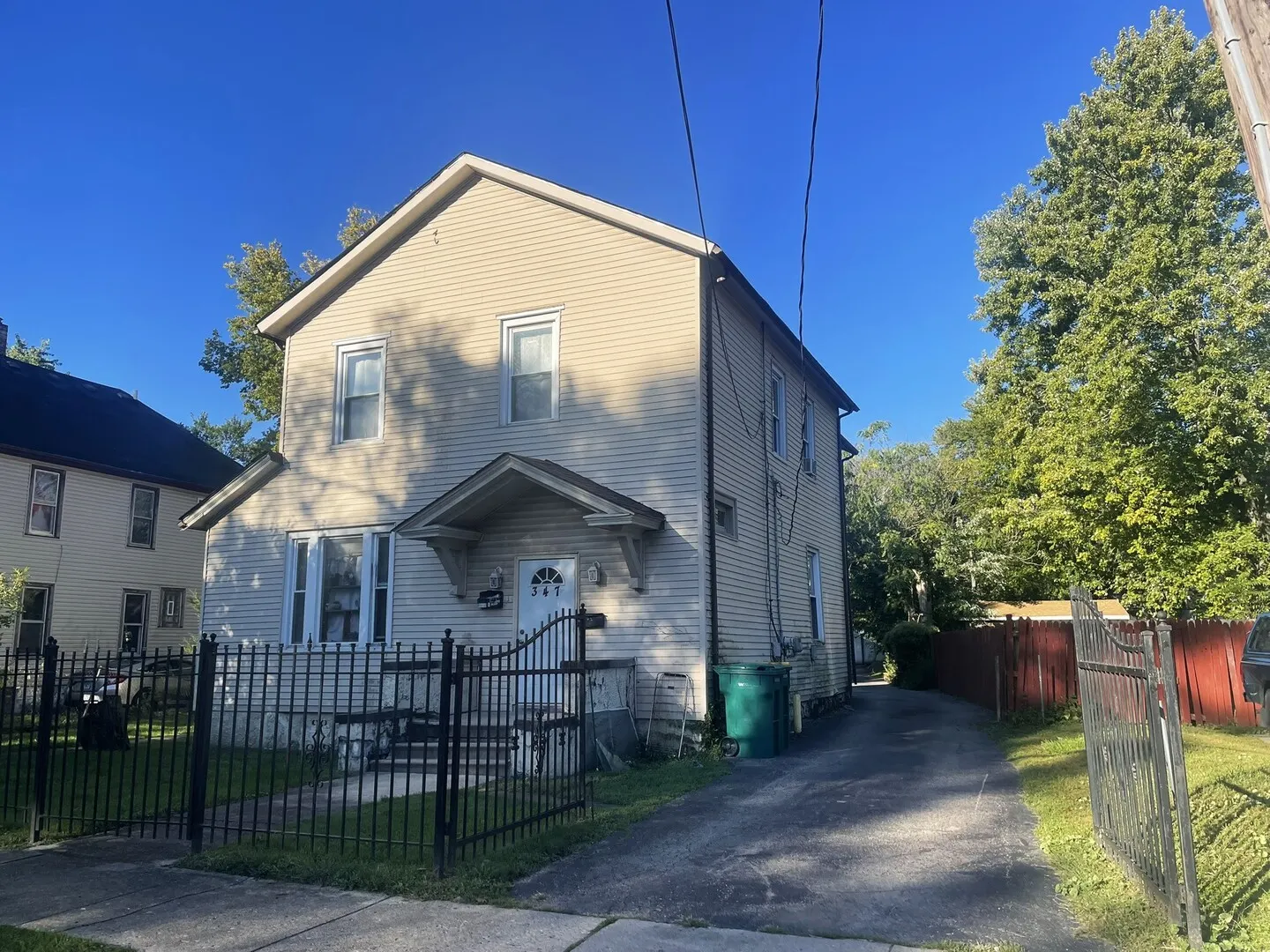 347 Pine Street IL