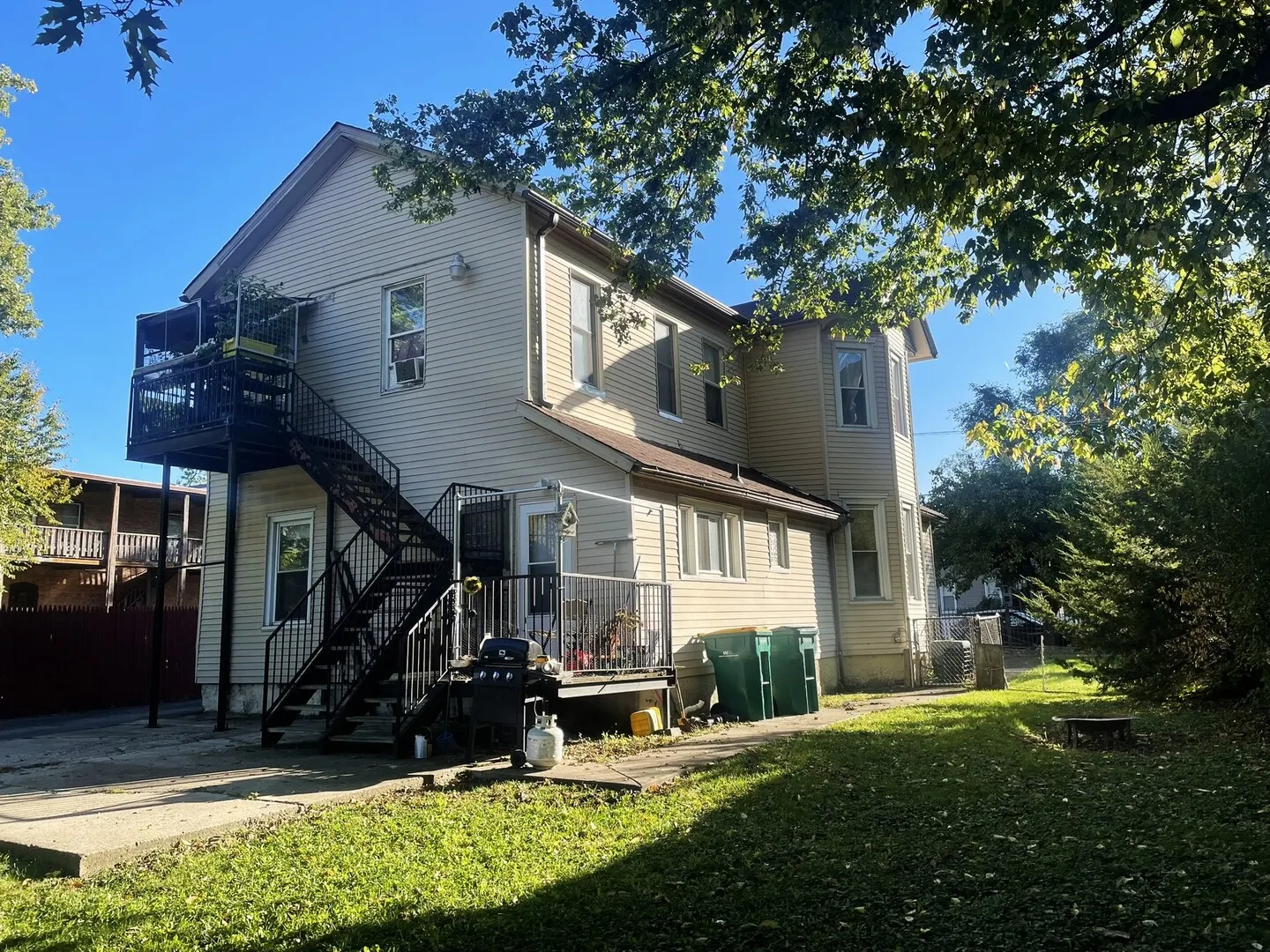 347 Pine Street IL