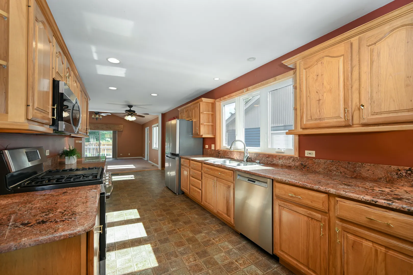 0N649 Knollwood Drive IL
