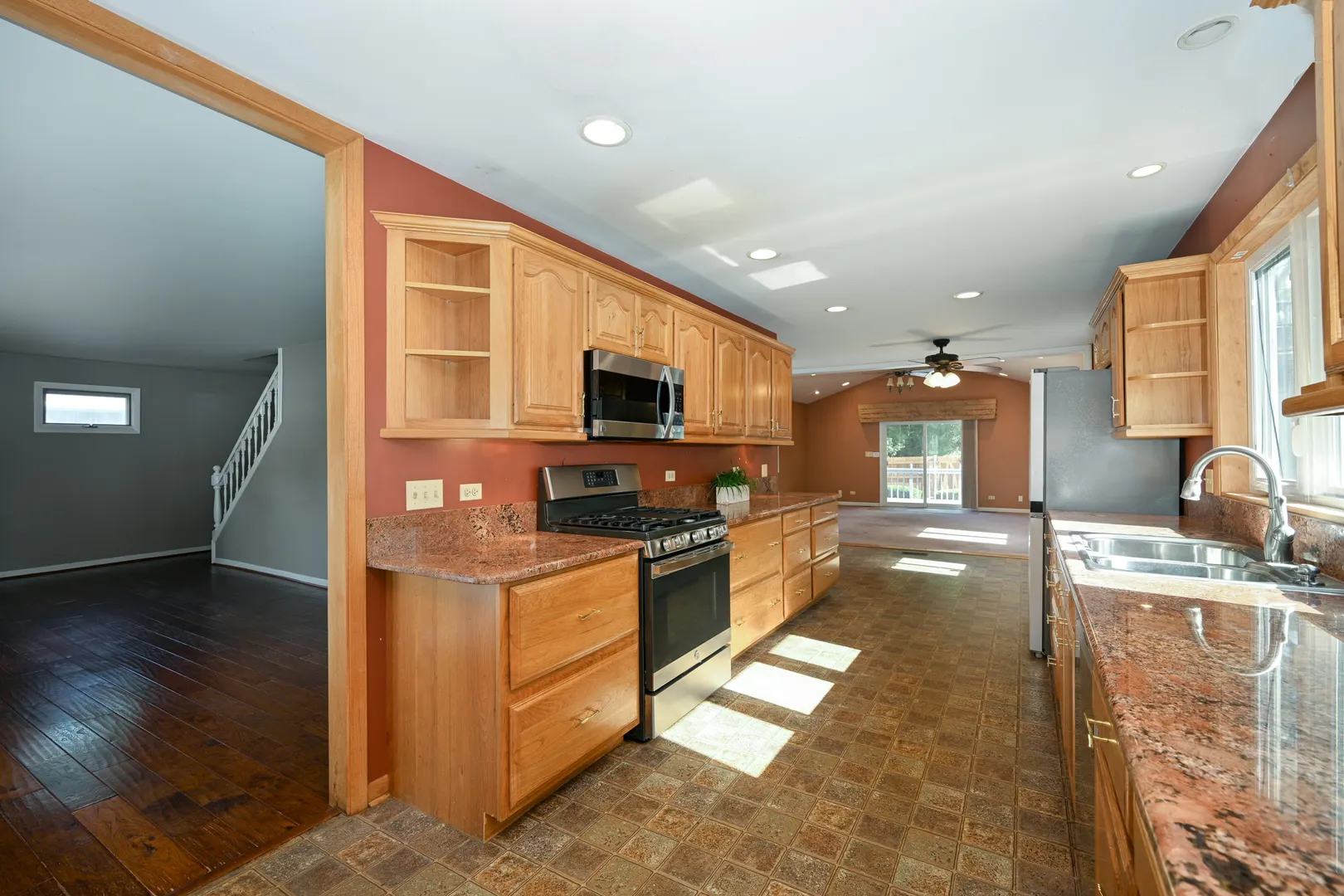 0N649 Knollwood Drive IL