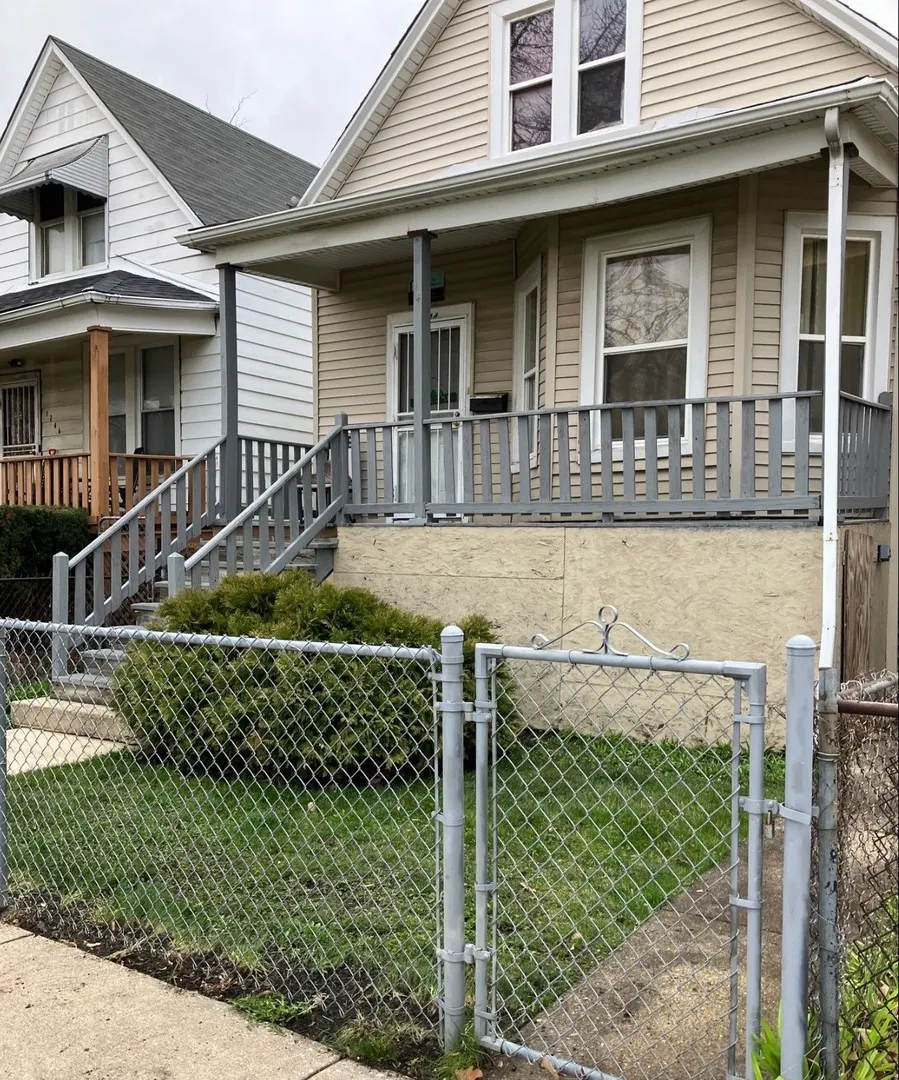 1244 W 74th Place IL