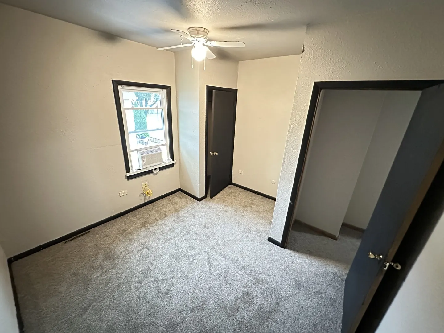 728 Kane Street Apt-B IL