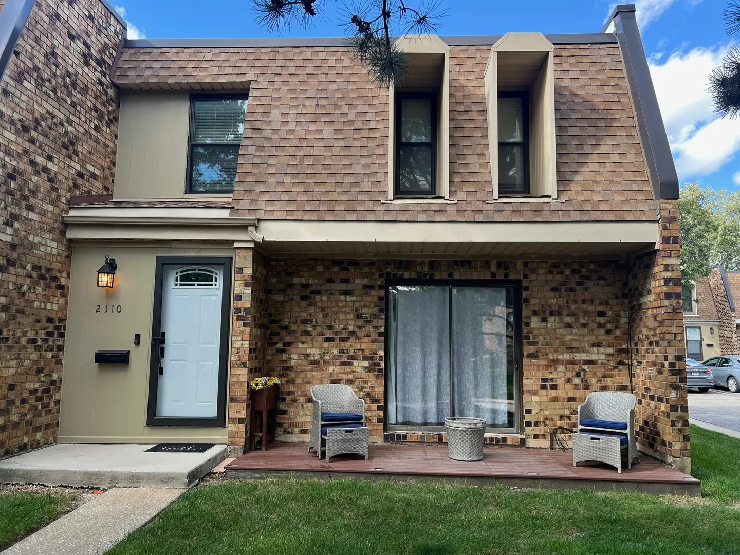 2110 Country Club Drive IL