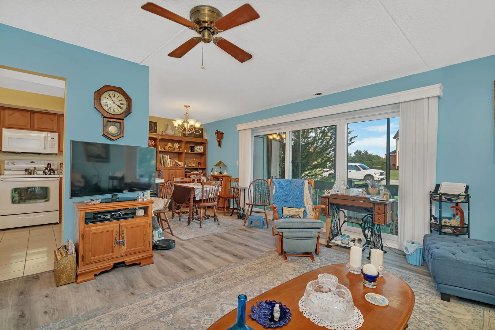 15712 86th Avenue 117 IL