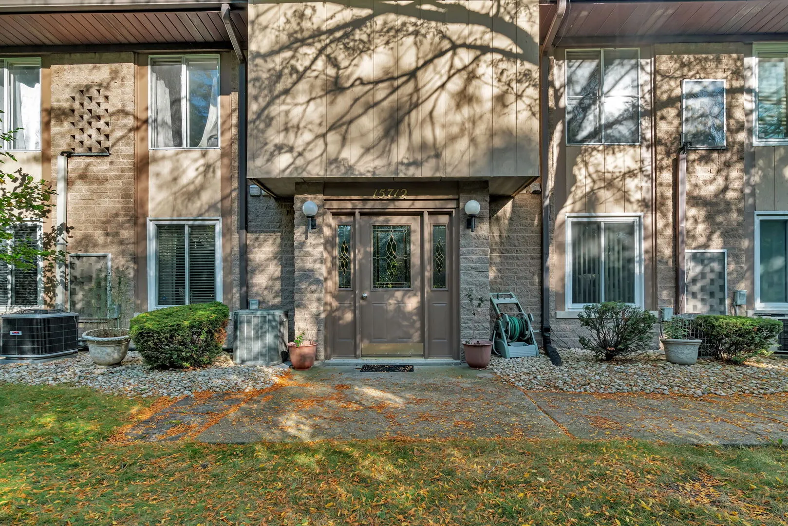 15712 86th Avenue 117 IL