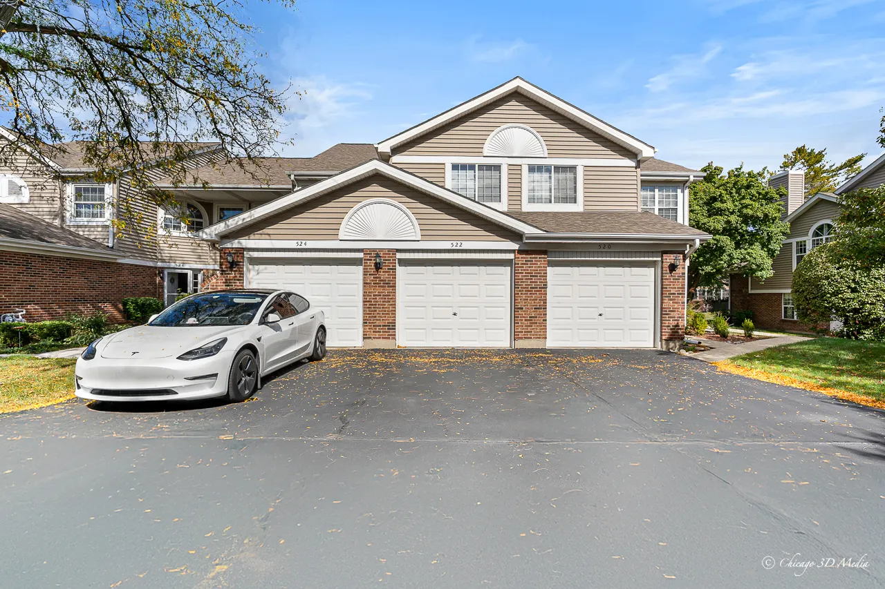 522 W Happfield Drive 13A IL