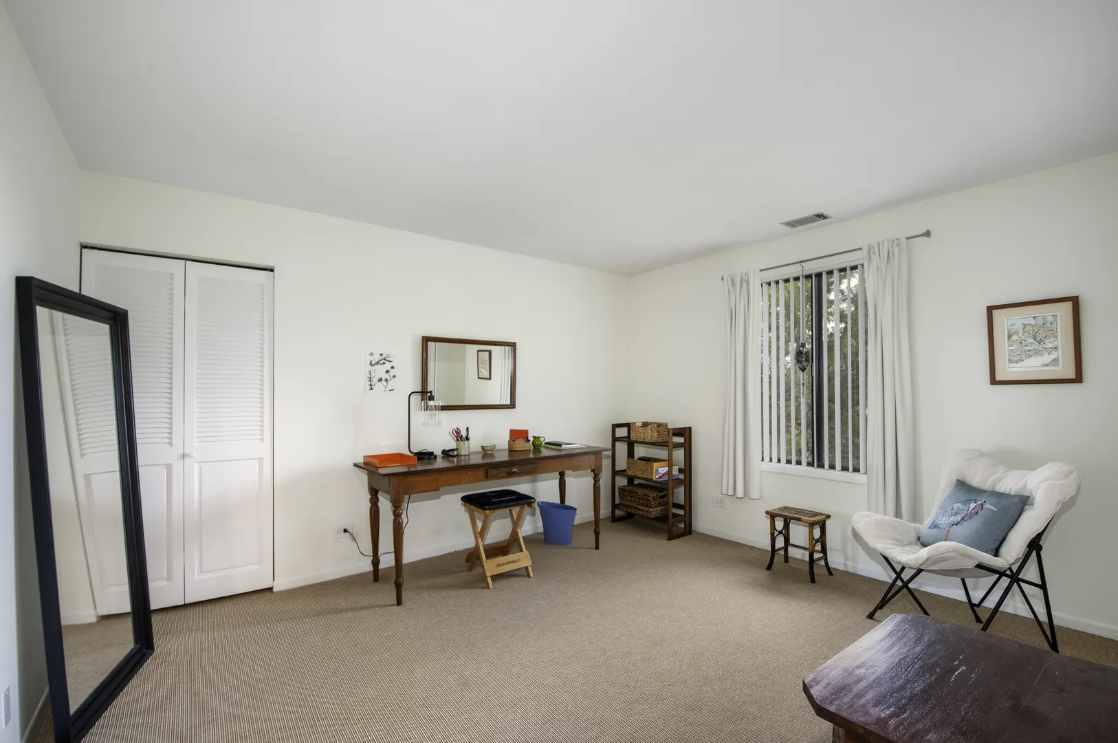 7515 Nantucket Drive 404 IL