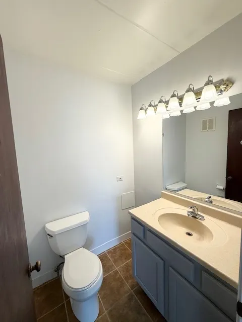 8720 Mobile Avenue C IL