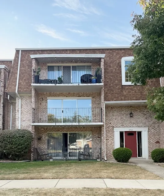 8720 Mobile Avenue C IL