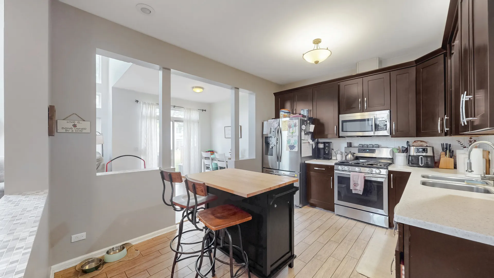 966 Mesa Drive IL