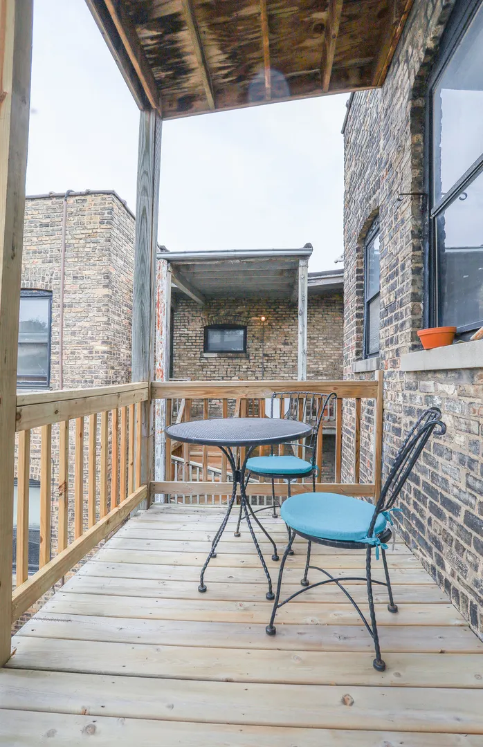 3454 N Bosworth Avenue 2 IL
