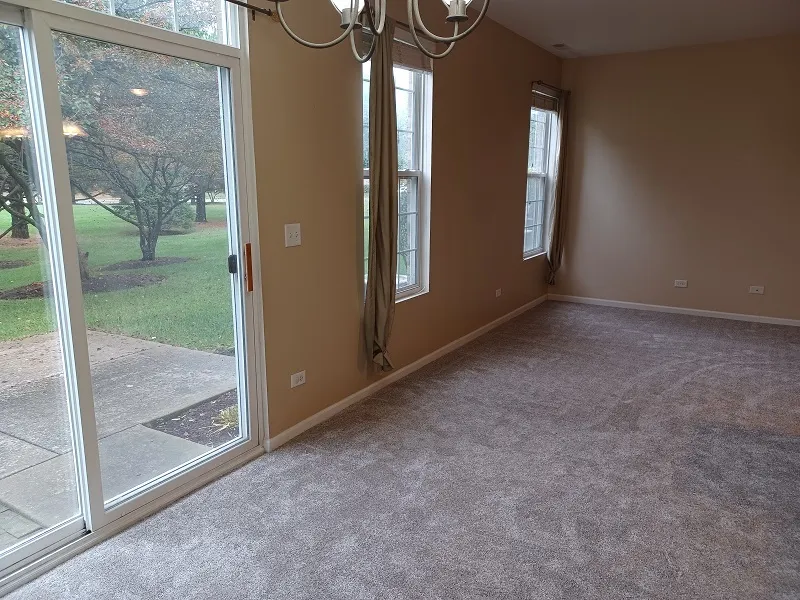24333 Leski Lane IL