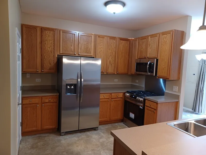 24333 Leski Lane IL