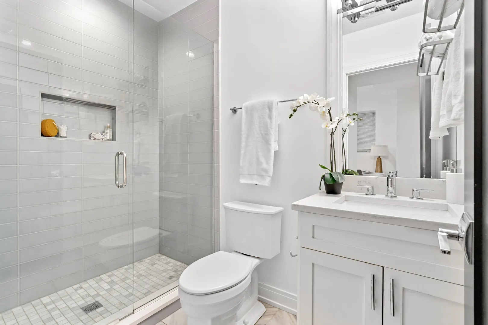 1630 W WARREN Boulevard 1 IL
