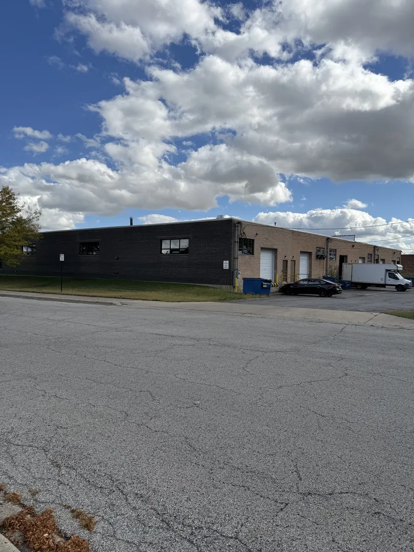 700 BONNIE Lane IL