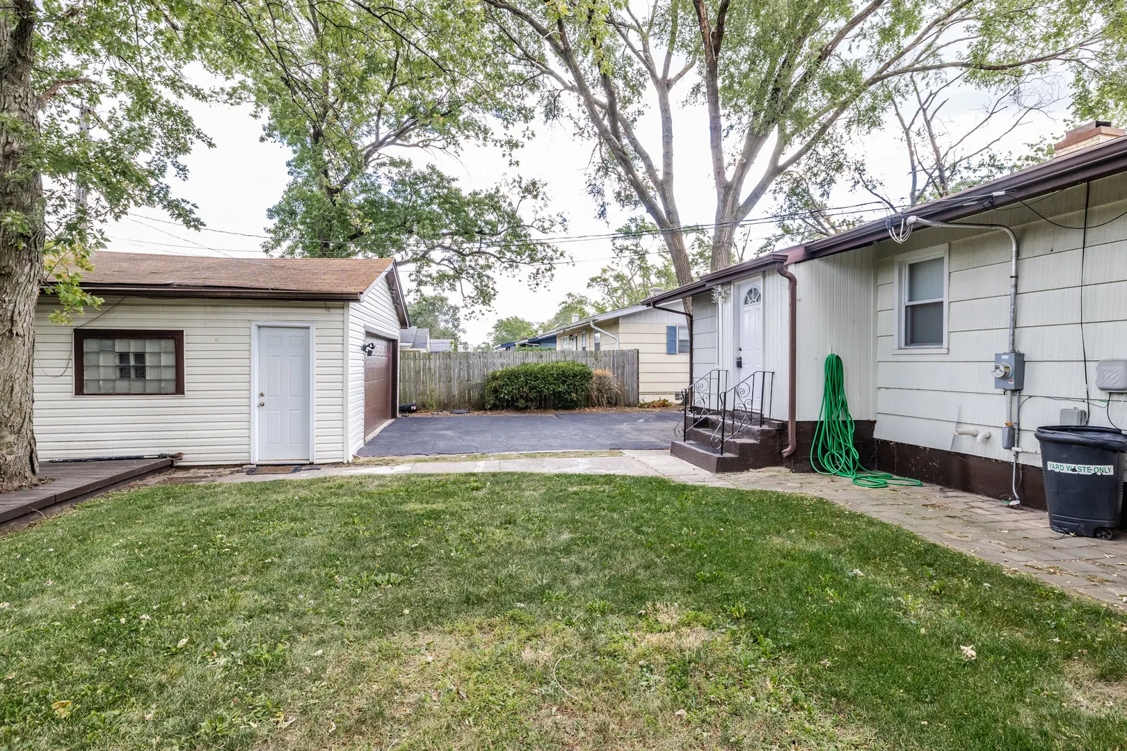 14 Arrowhead Drive IL