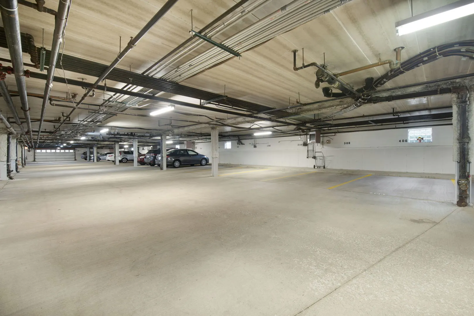 9510 S Kolmar Avenue 406 IL