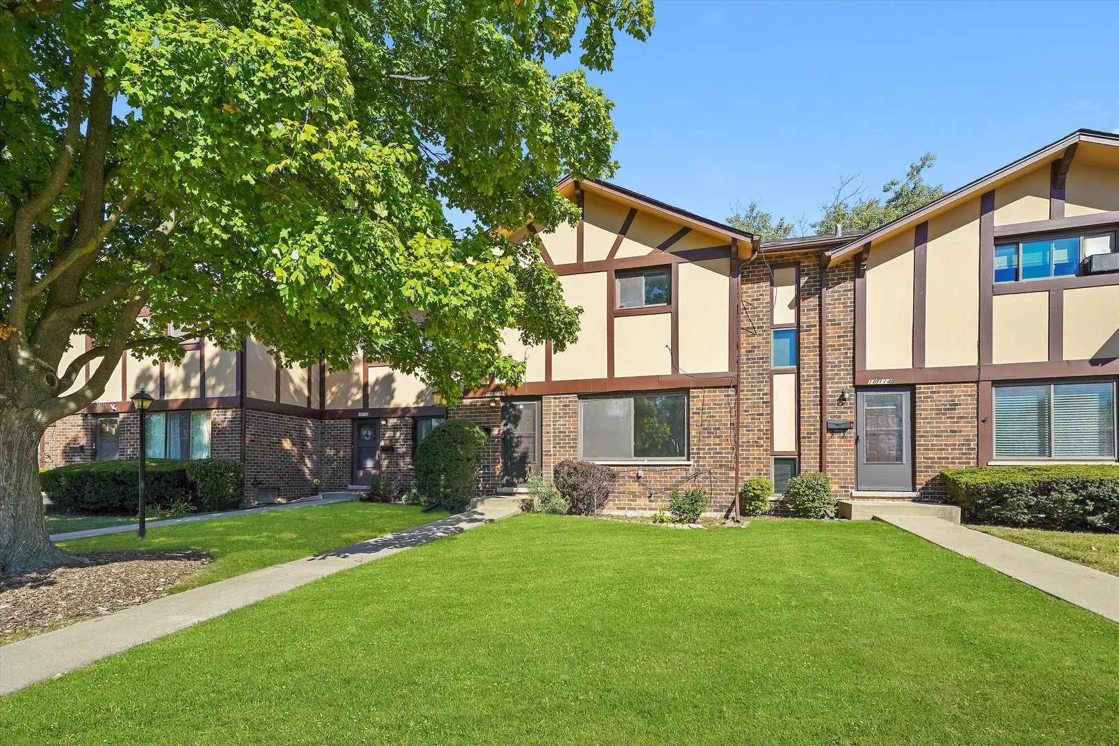 18W118 14th Street IL