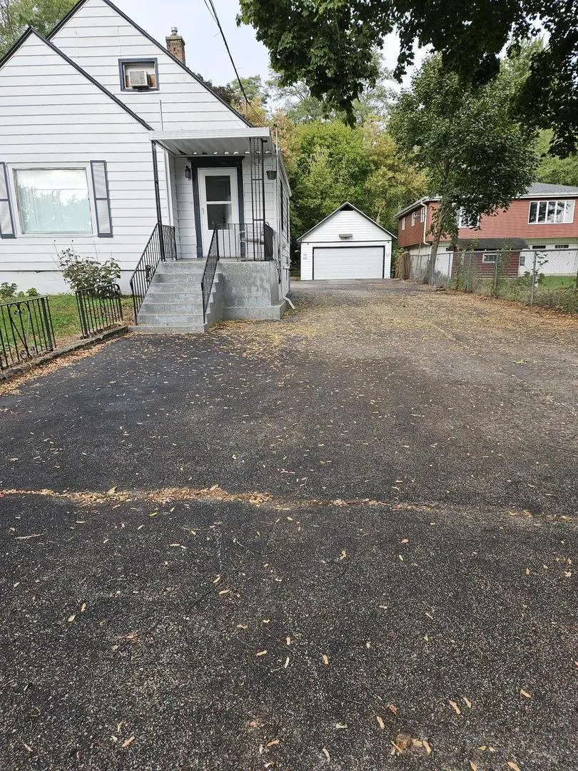317 Country Club Drive IL
