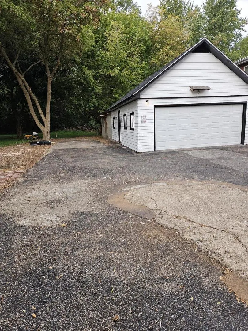 317 Country Club Drive IL