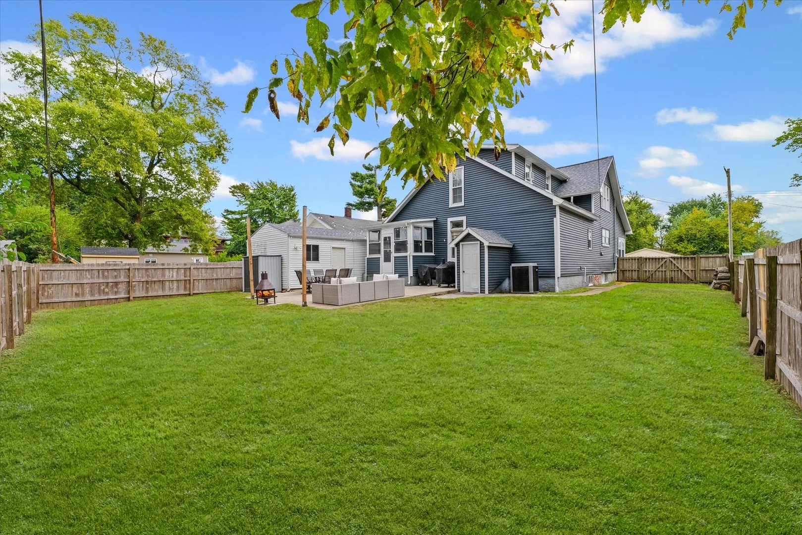 108 W Church Street IL