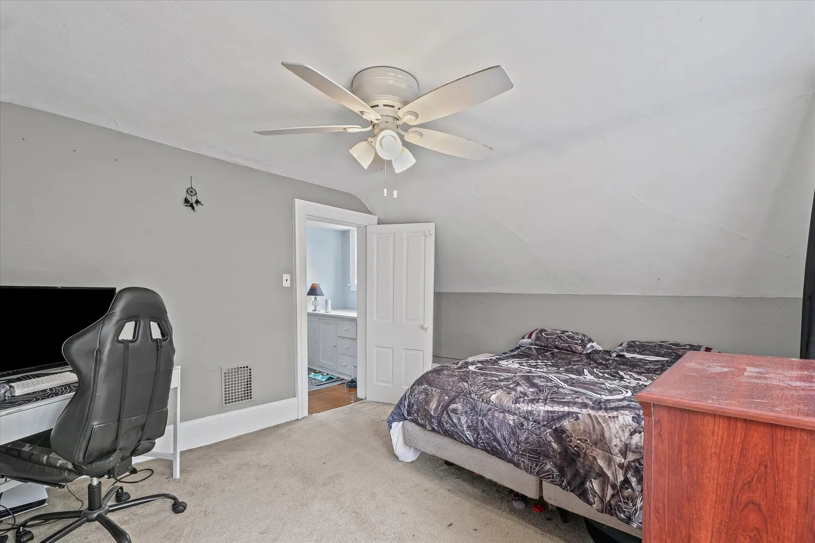 108 W Church Street IL