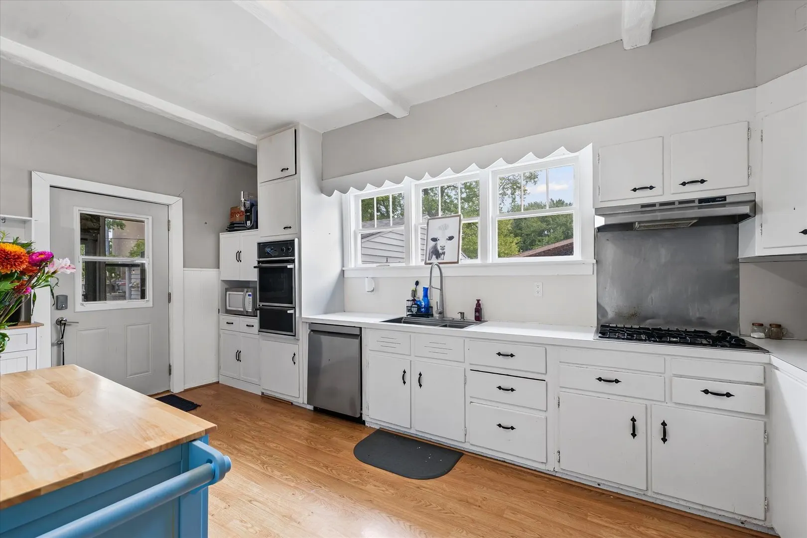 108 W Church Street IL