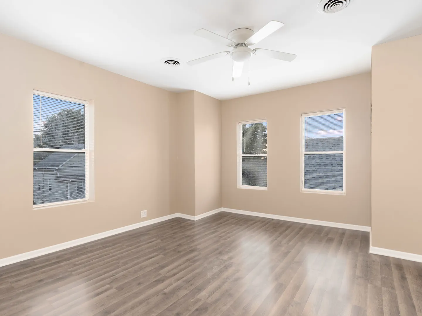 611 Jerome Avenue IL