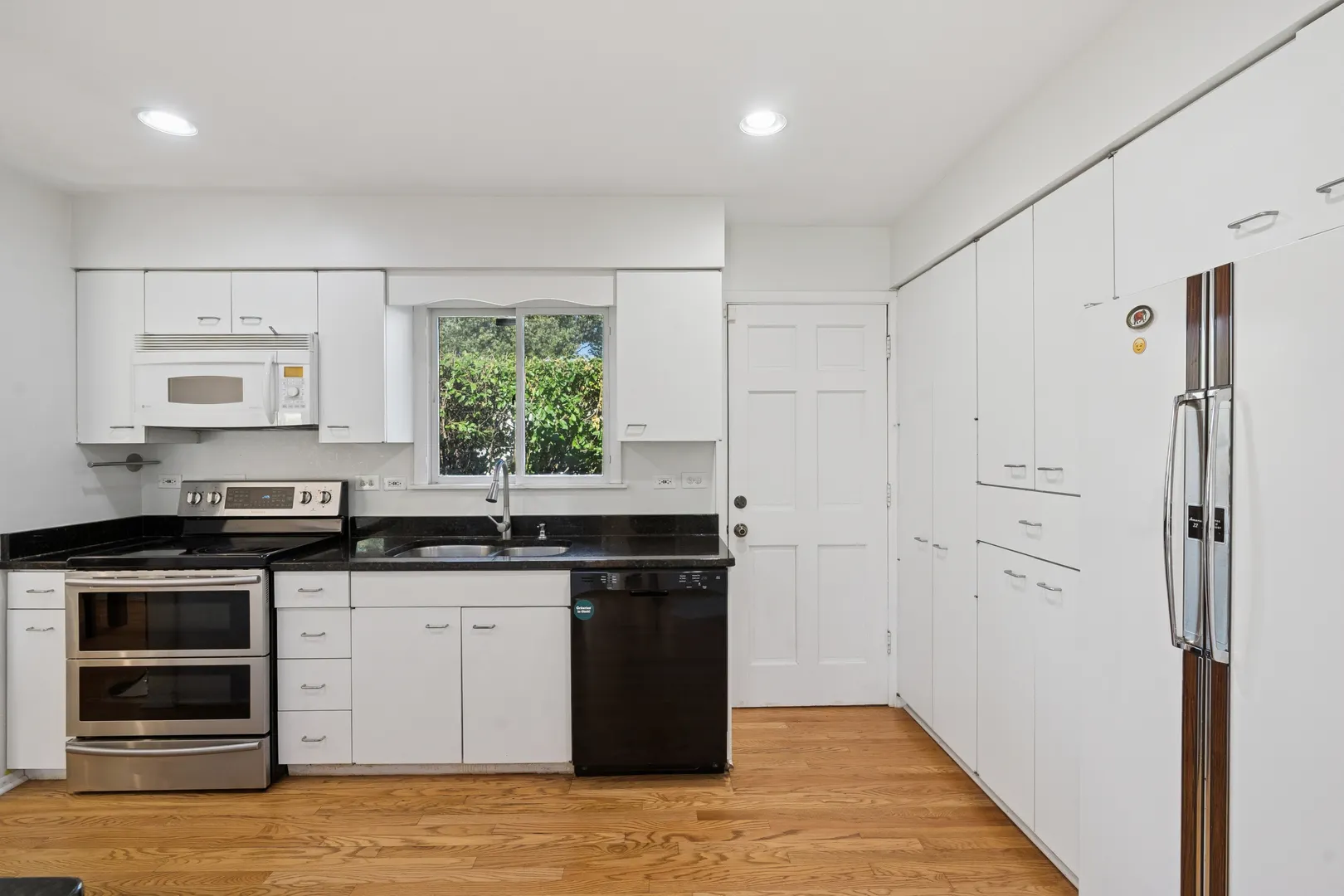 1037 Heatherfield Lane IL