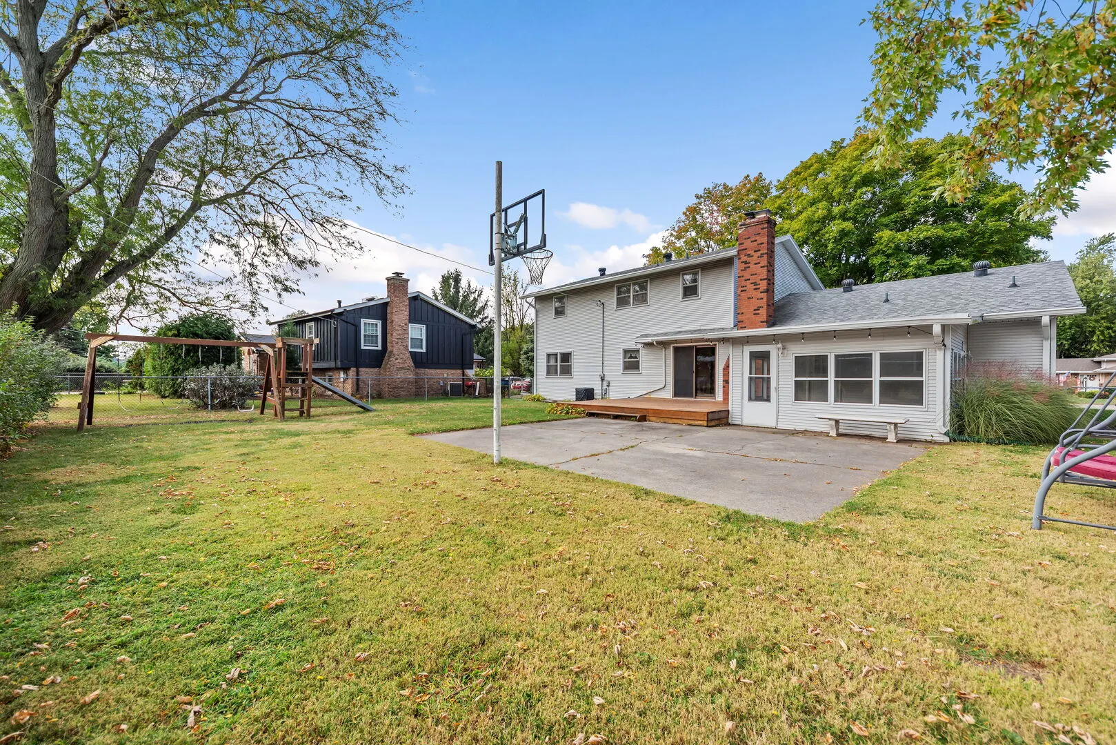 842 S Main Avenue IL