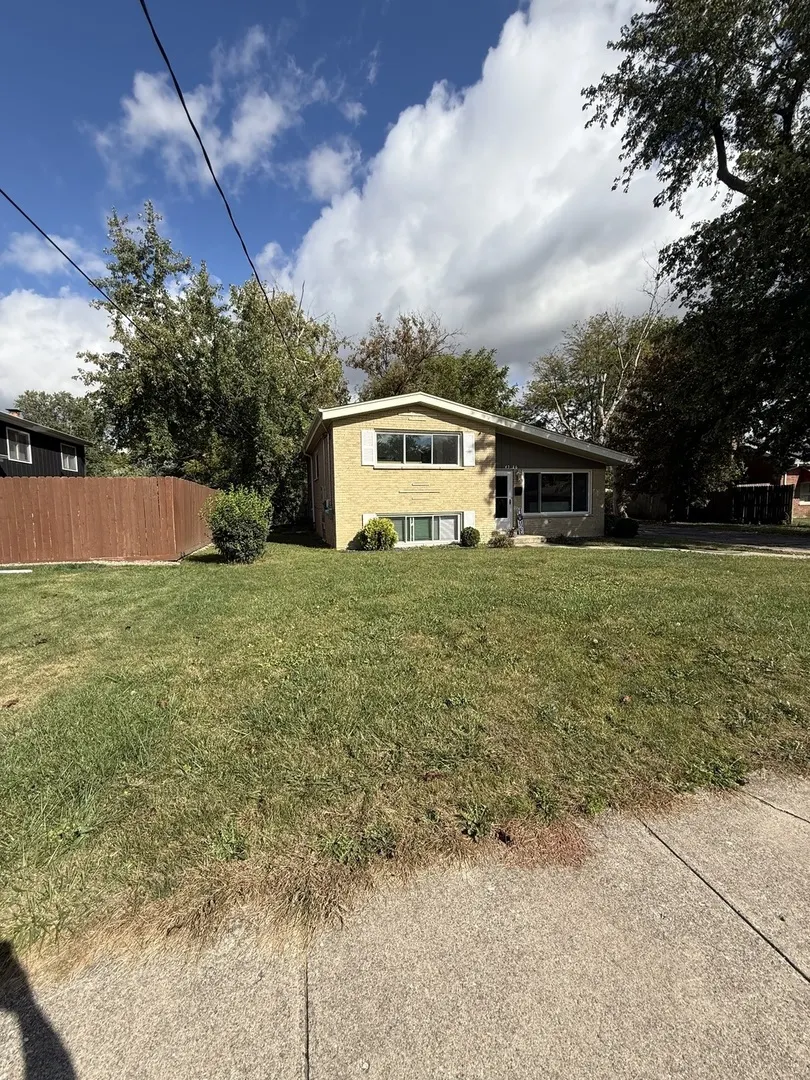 4326 151st Street IL