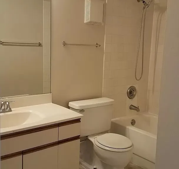 75 Kristin Circle 315 IL