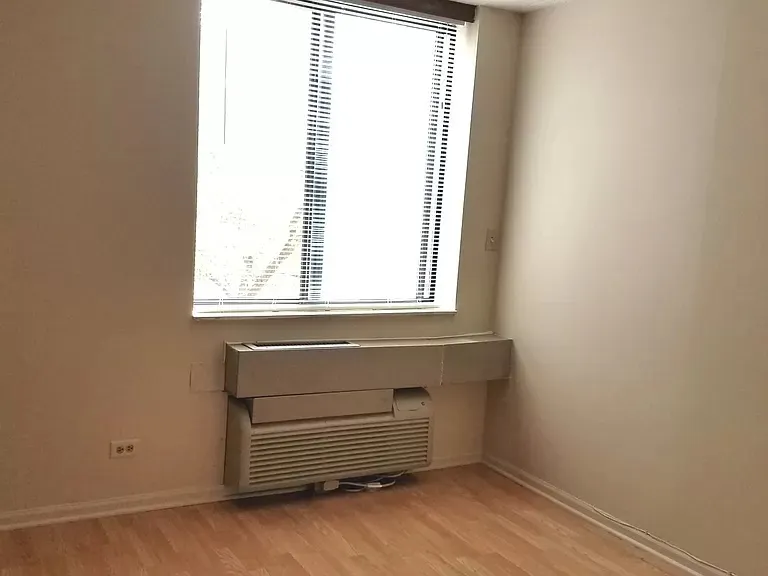 75 Kristin Circle 315 IL