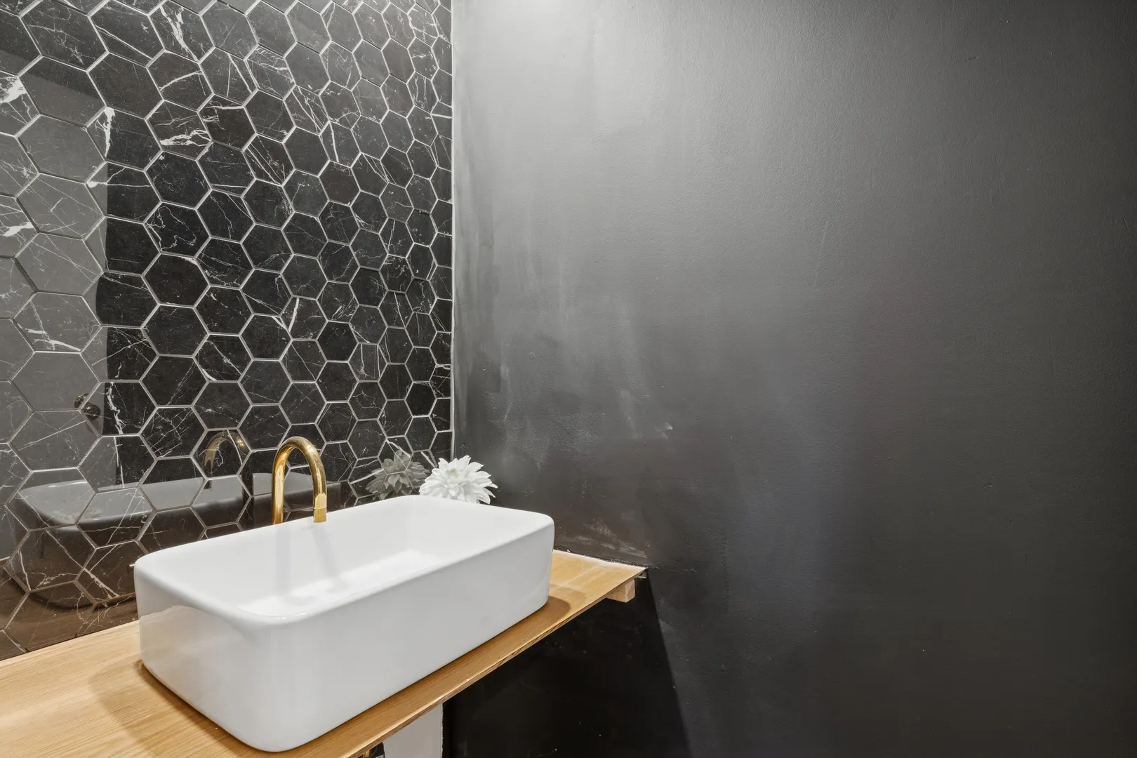 837 Pahl Road 837 IL