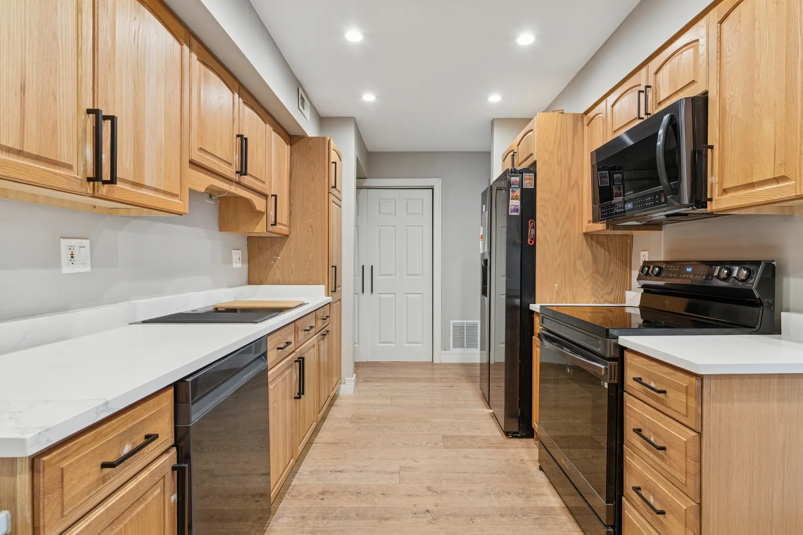 837 Pahl Road 837 IL