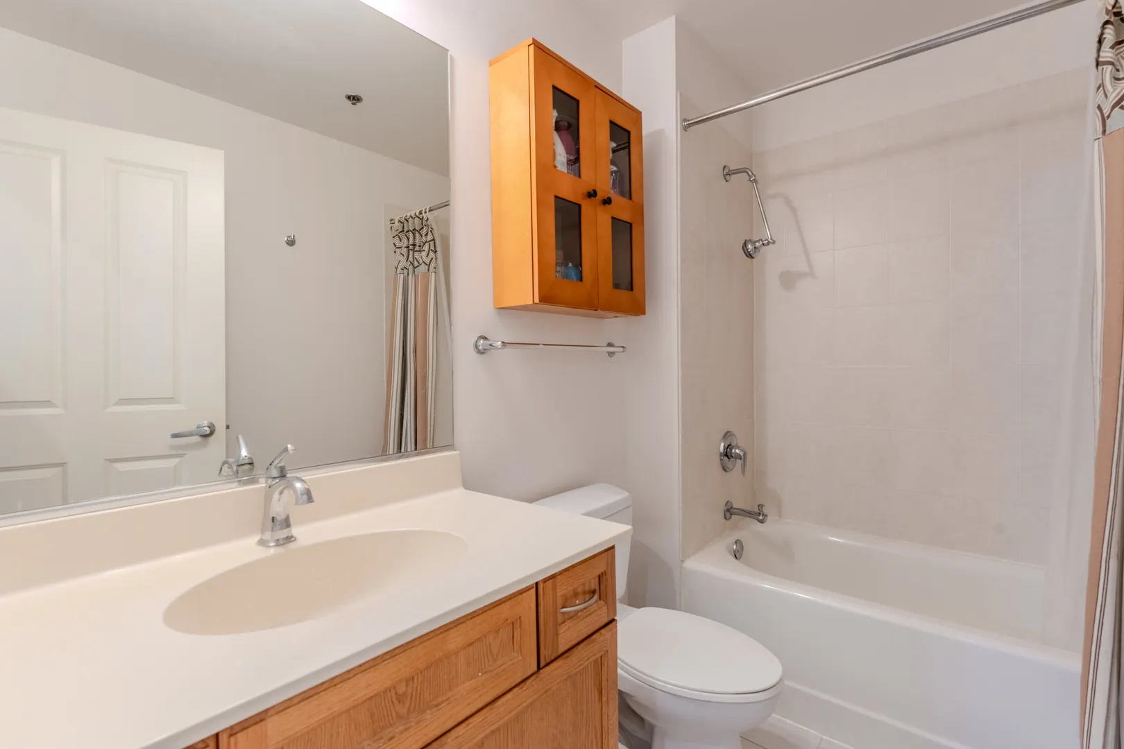1250 S Michigan Avenue 2104 IL