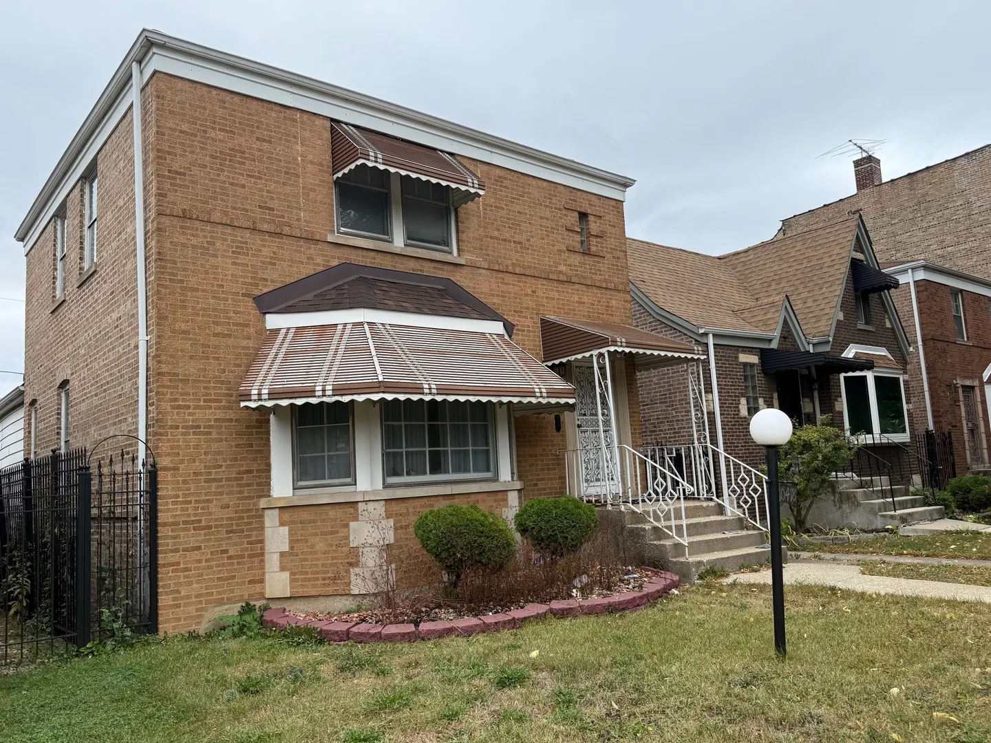 10418 S Calumet Avenue IL