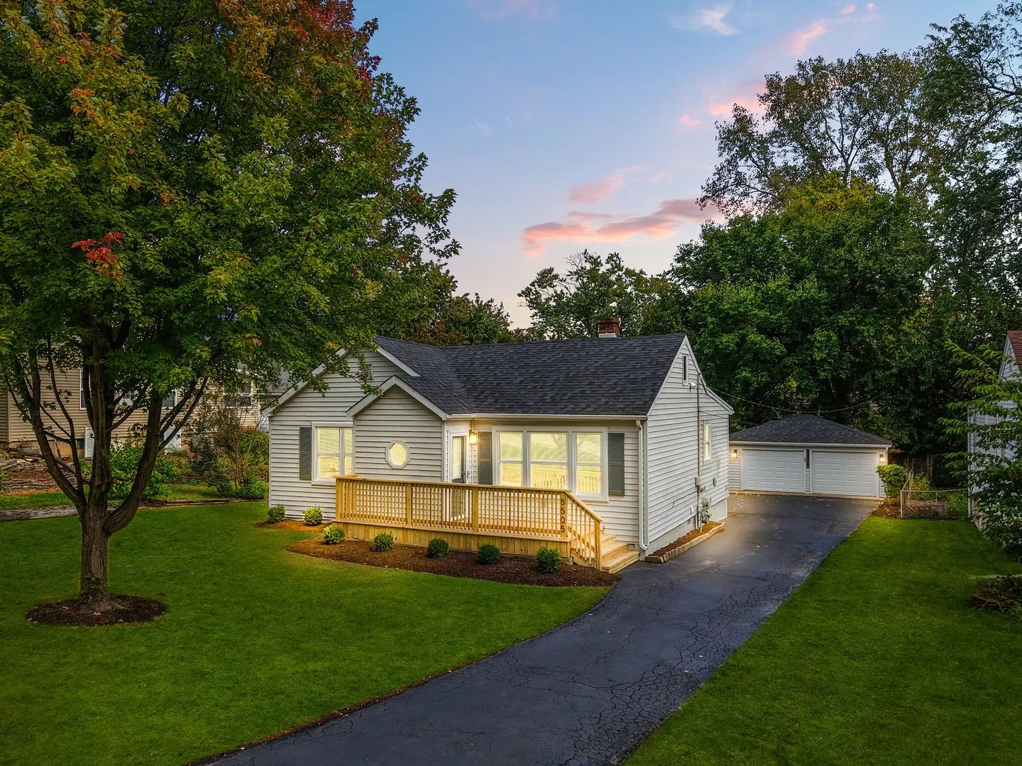 5505 Pershing Avenue IL