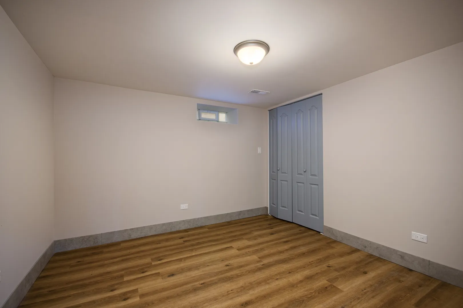 445 W 125th Street IL