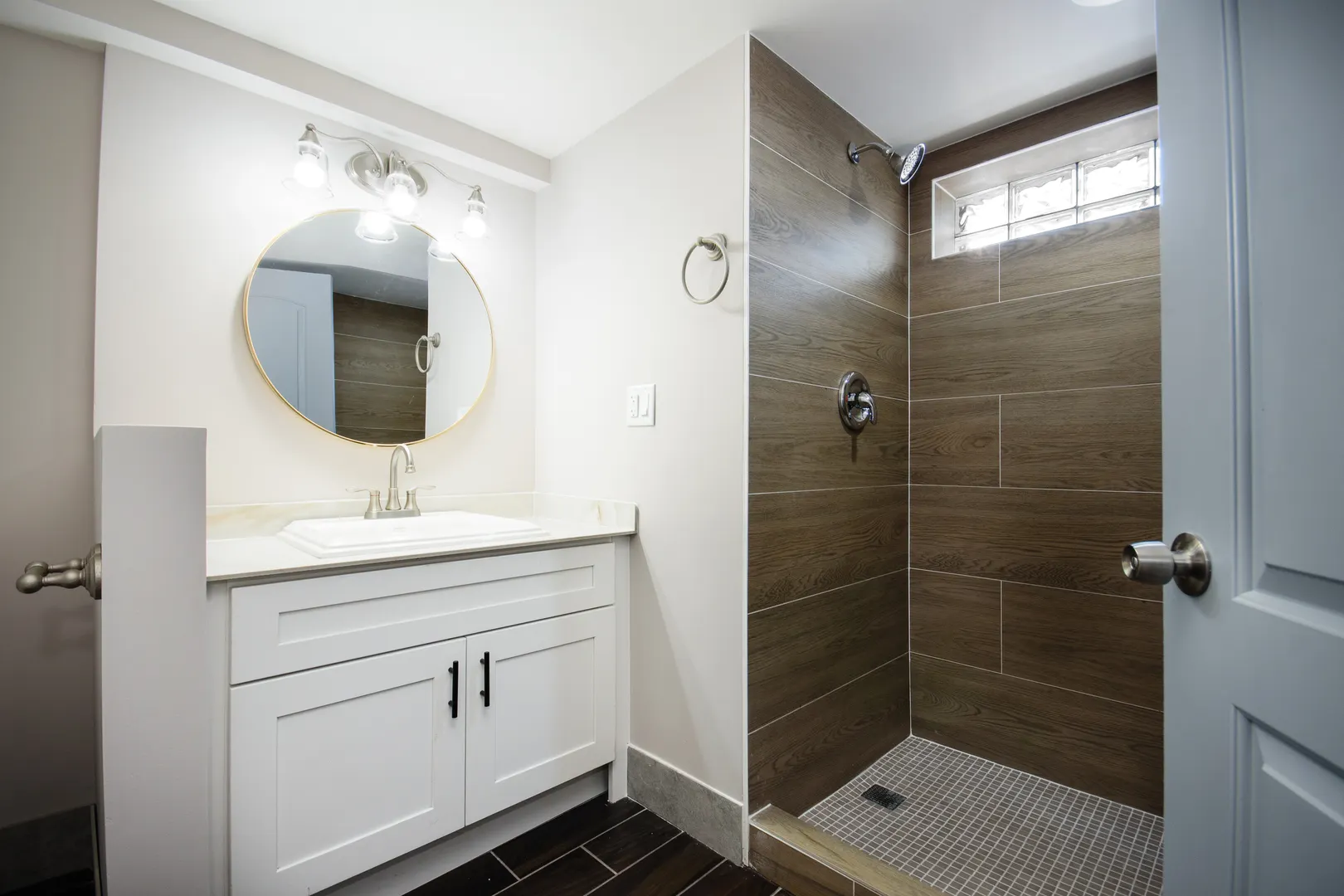 445 W 125th Street IL