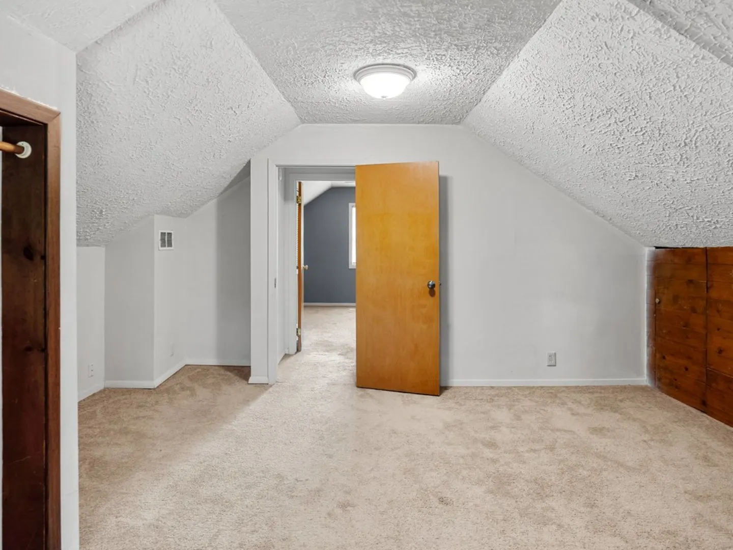 1006 Pine Street IL