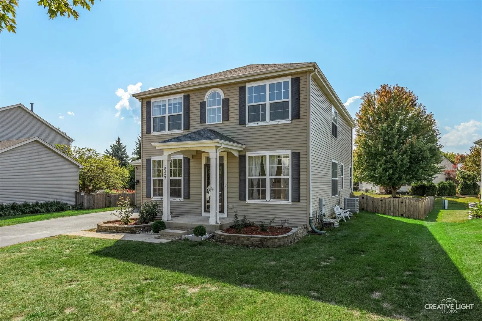 1853 Westridge Place IL
