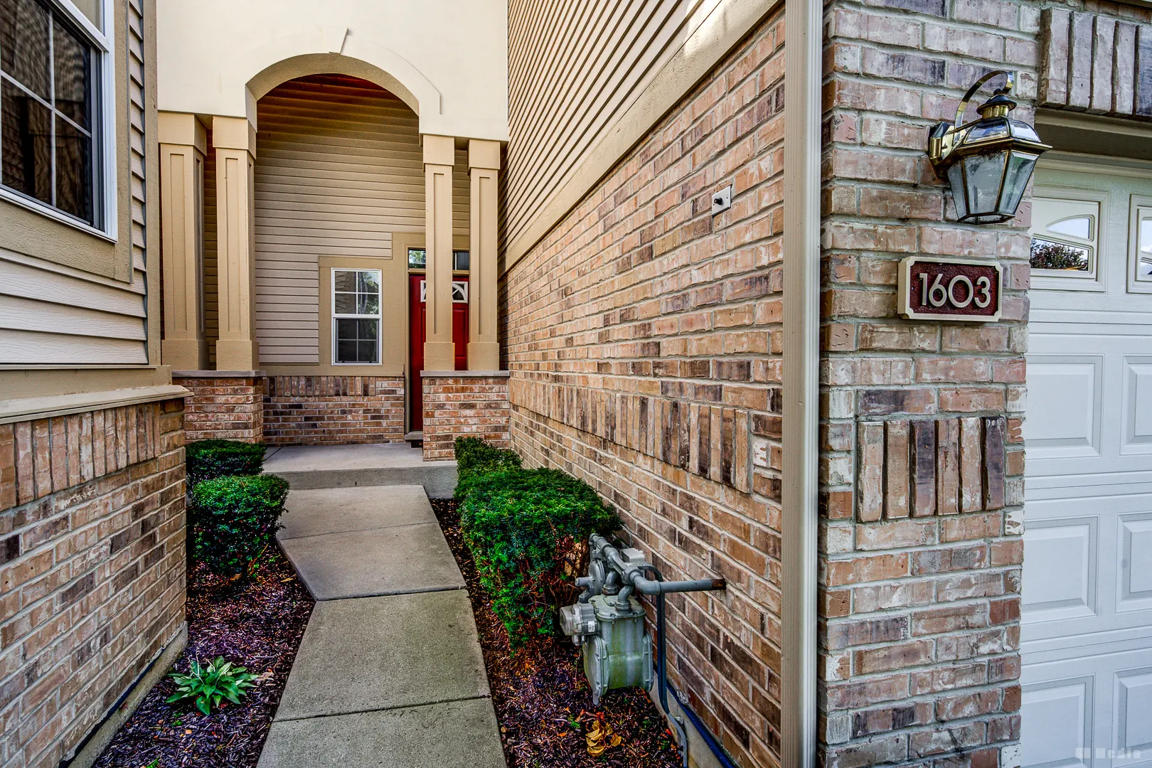 1603 Spyglass Circle IL