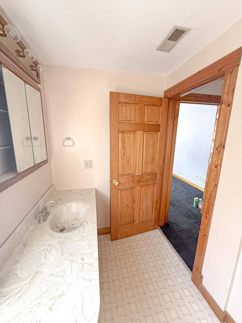 309B N HARLEM Avenue IL