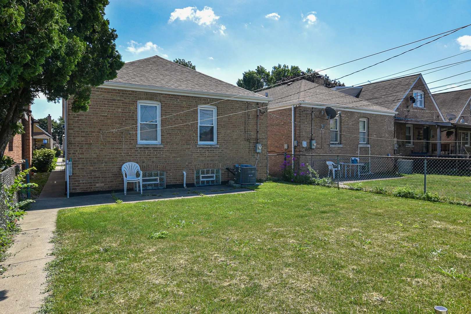 5036 S Leclaire Avenue IL
