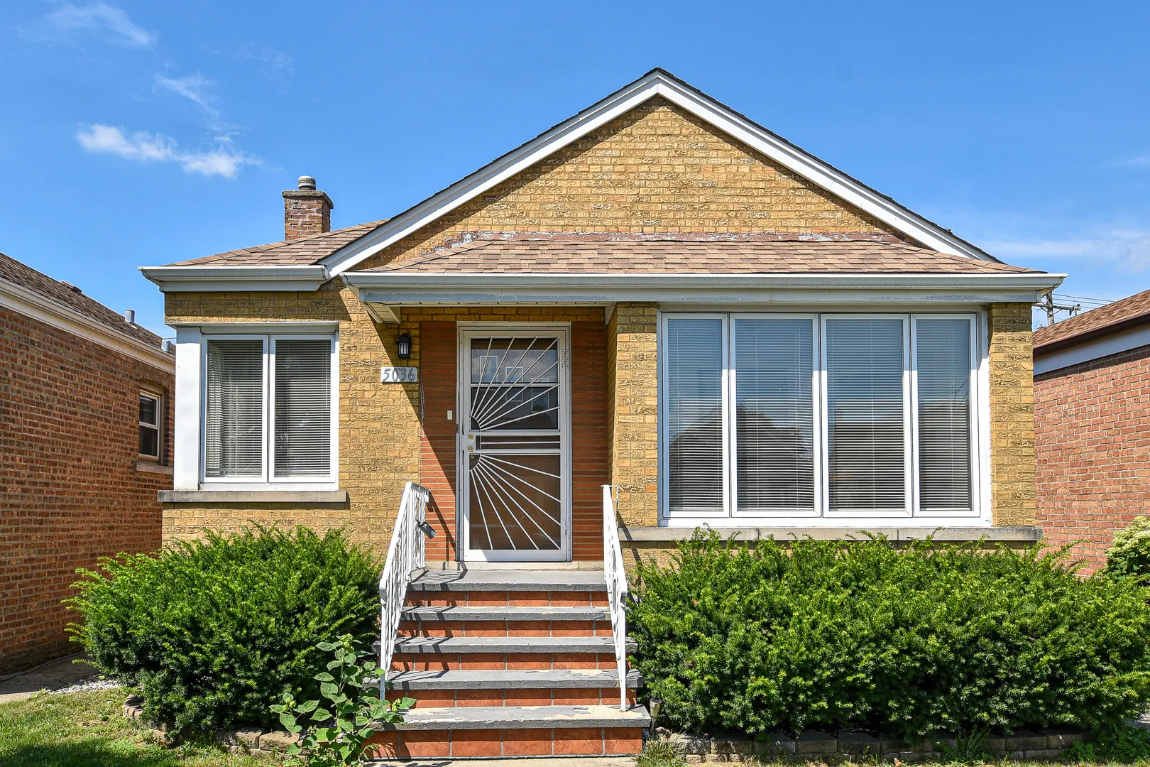 5036 S Leclaire Avenue IL