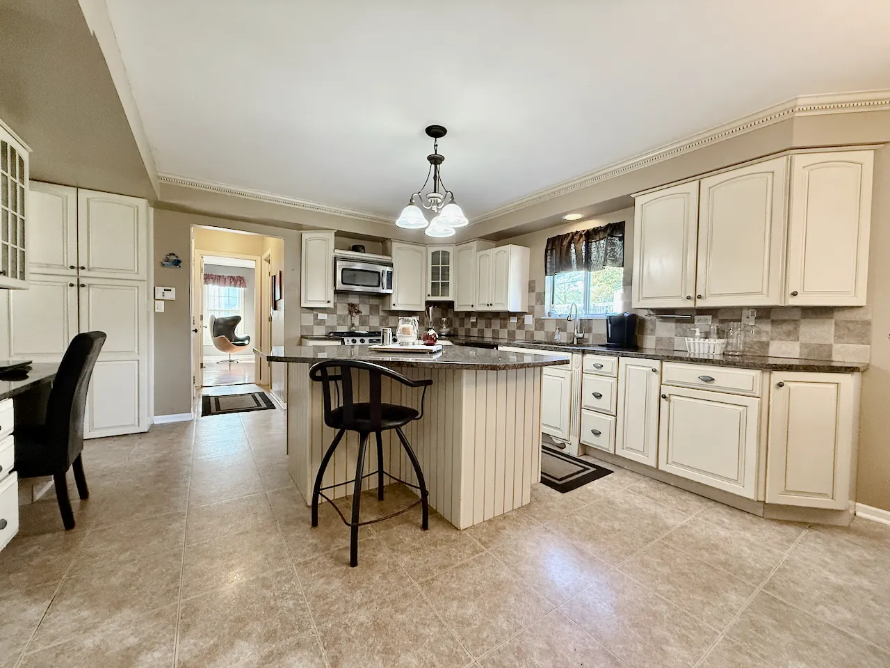 1664 Brighton Drive IL
